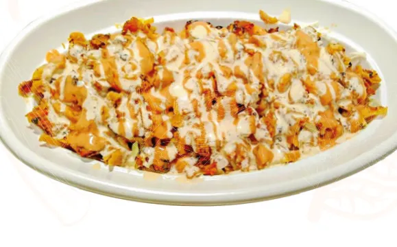 Snack kebab plate with chicken, cabbage and sauce
